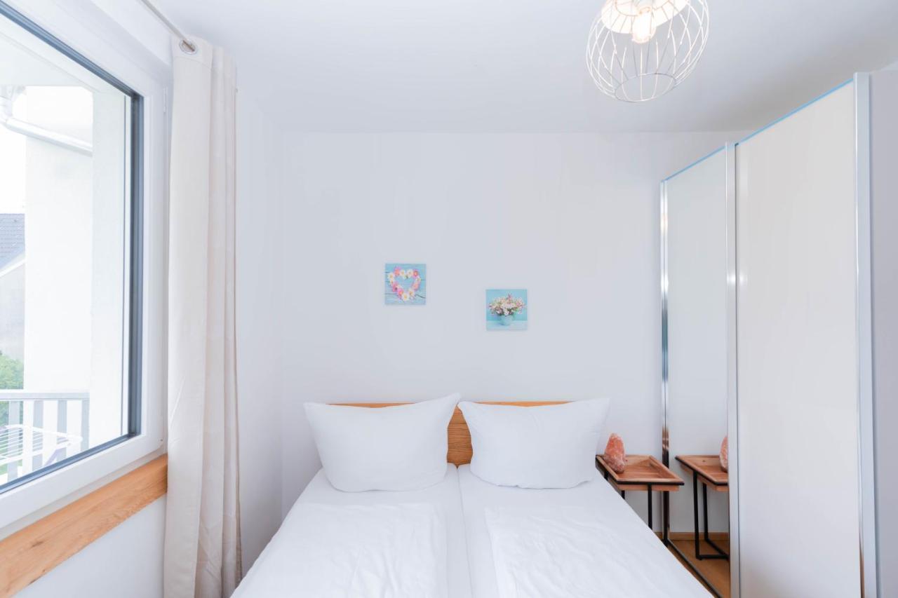 Modern Apartment With Private Balcony Near City Center Βιέννη Εξωτερικό φωτογραφία
